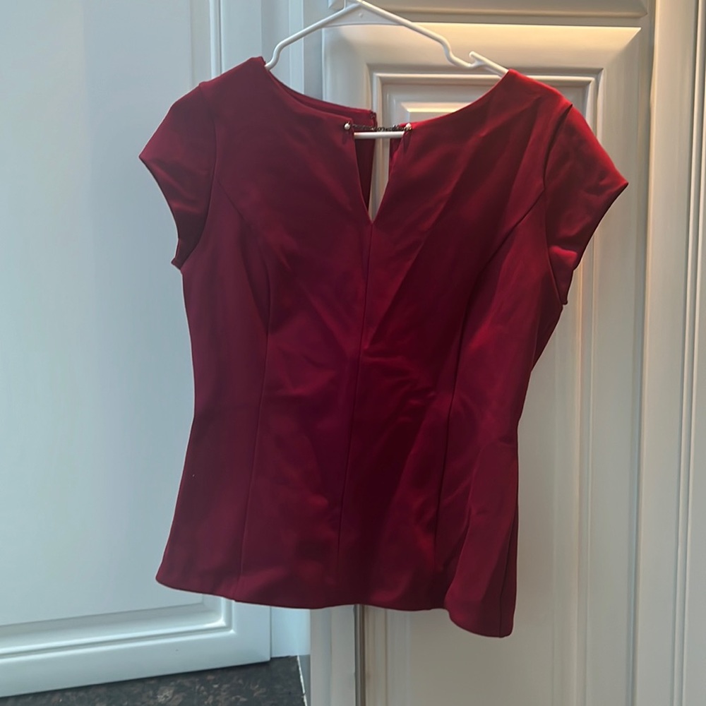 Blue red stretchy work top with chain and pearl detail